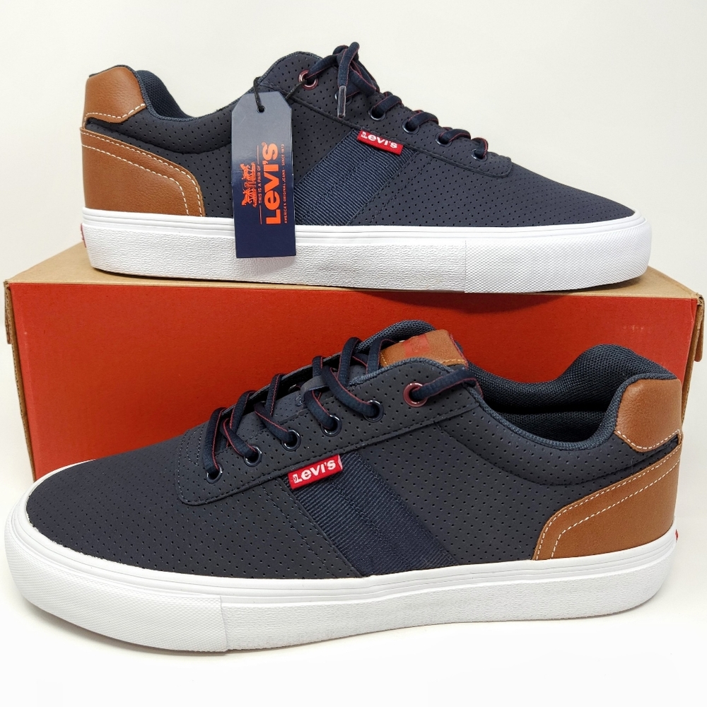 Levi's Lancer Casual Dress Sneakers Navy Burgundy Men's 12 New NIB